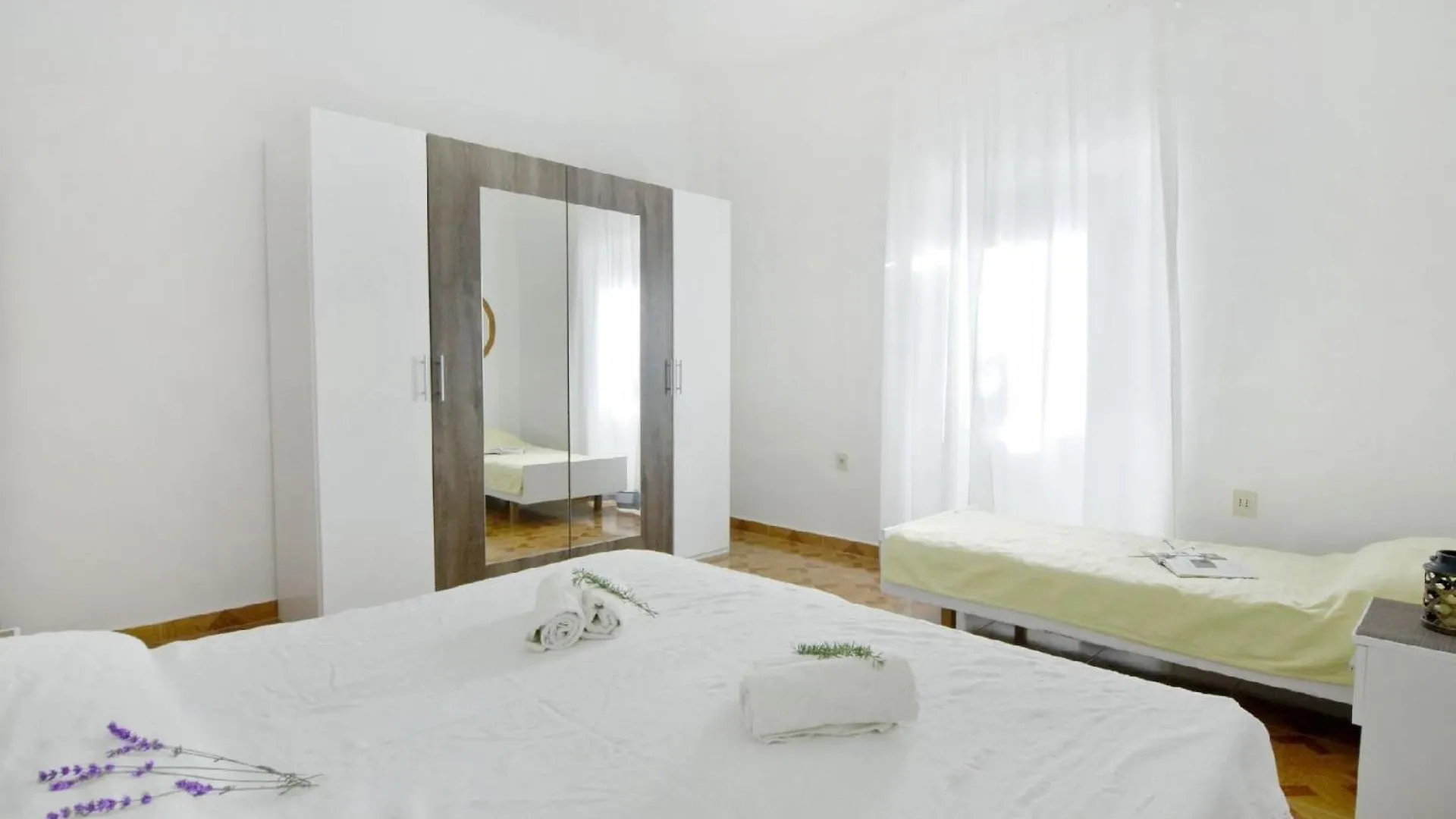 Apartment Silva Erdgeschosswohnung Mit Garten Basanija